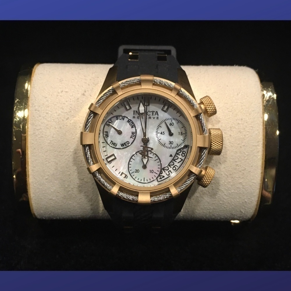INVICTA RESERVE Bolt Z60 Watch (#30529) Stainless/MOP/Oyster Dial, 40mm, NWOB